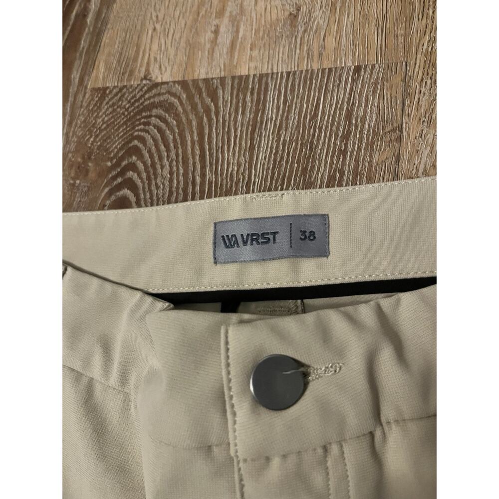 VRST Men's Casual Performance Shorts Size 38 Beige / Tan - Picture 3 of 3